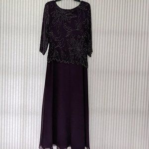 J Kara Petite Floral Beaded Gown Wine/Plum/Shaded  Long Dress Size 8P